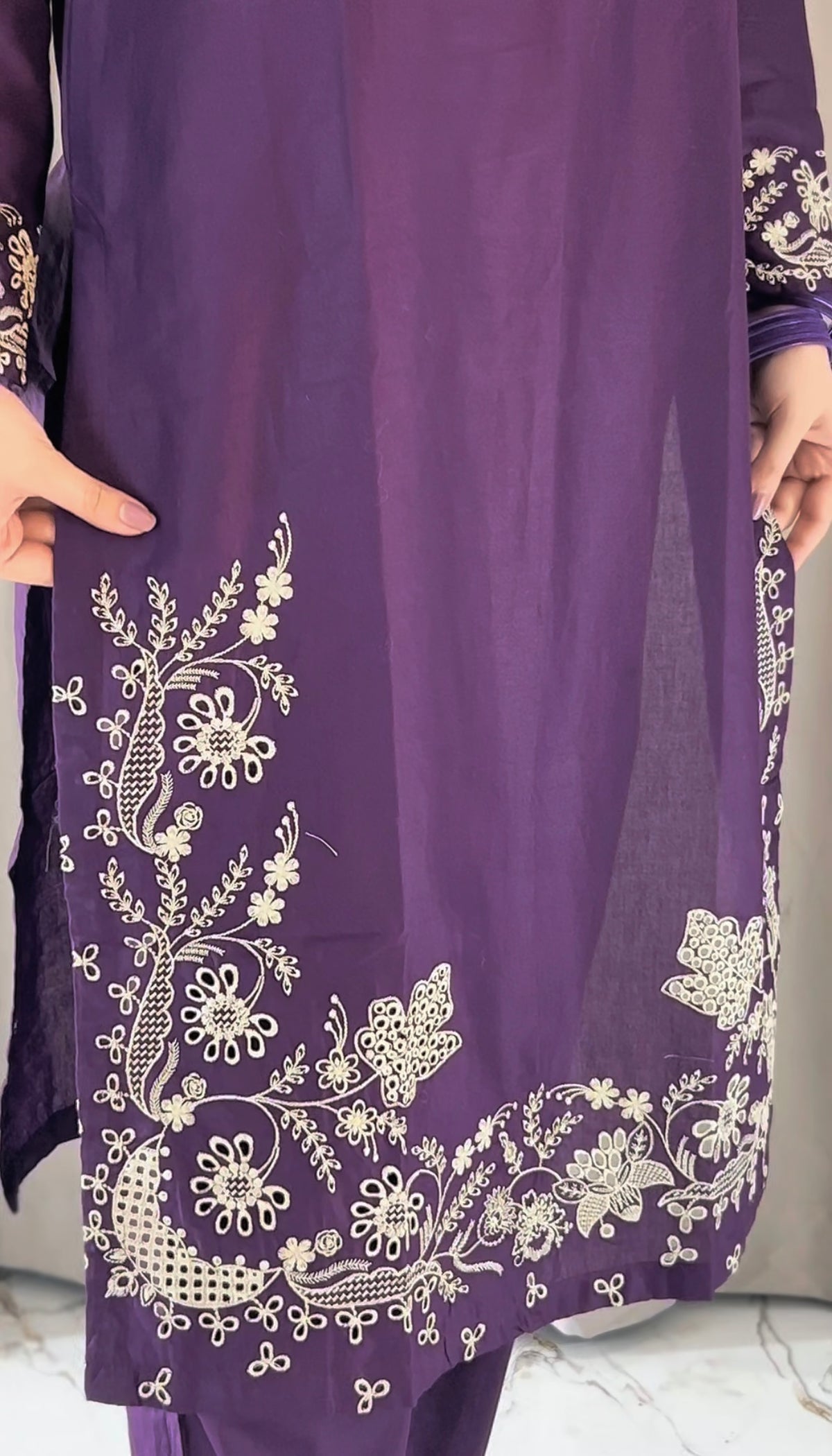 Ayn  Embroidered 3-Piece